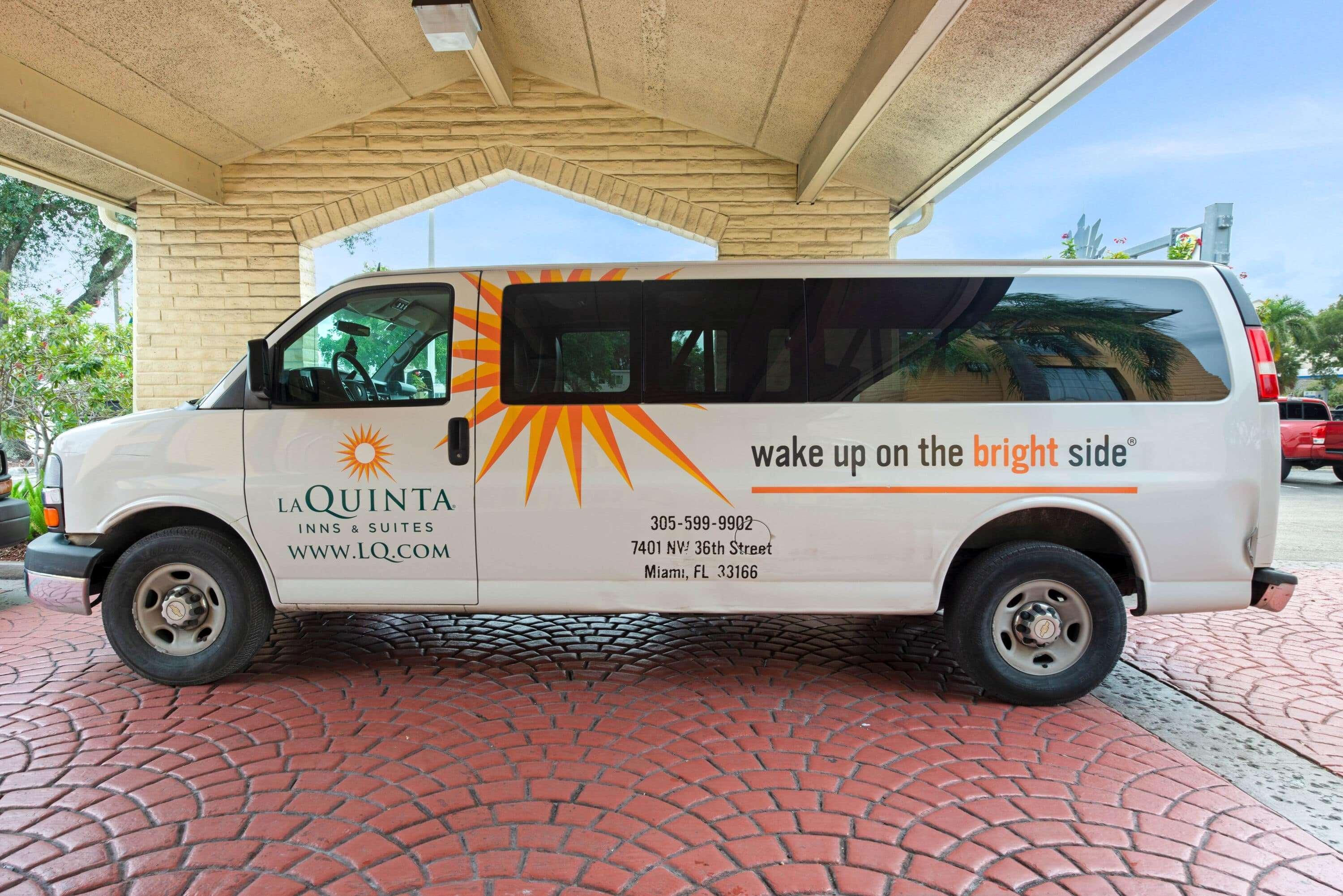 La Quinta Inn By Wyndham Miami Airport North Miami Springs Exterior photo