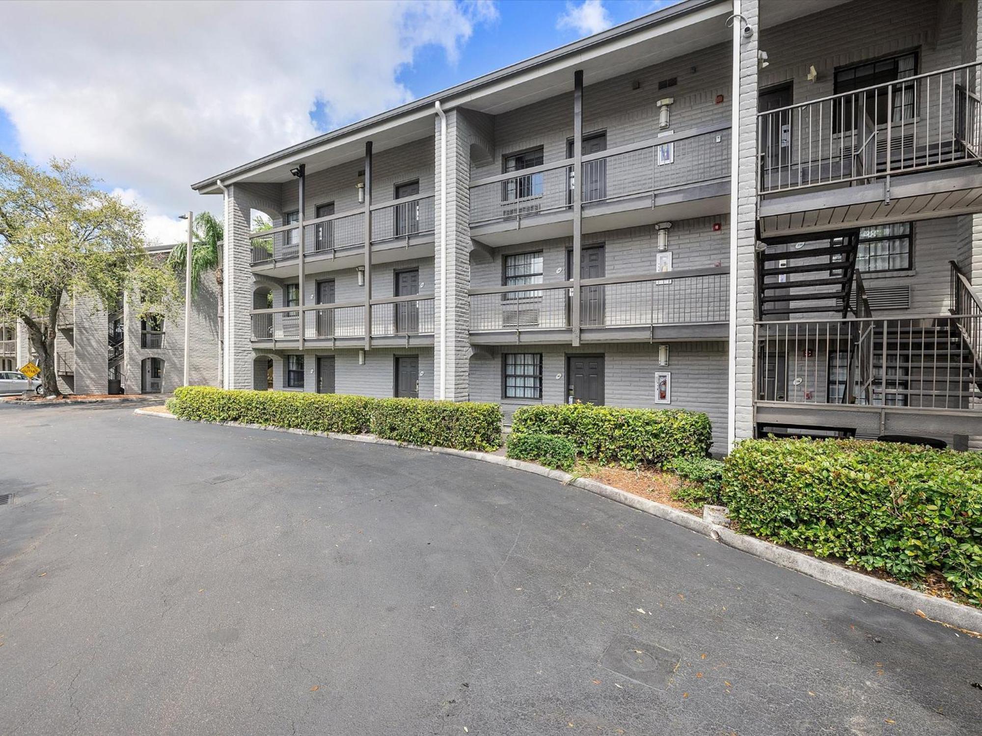 La Quinta Inn By Wyndham Miami Airport North Miami Springs Exterior photo